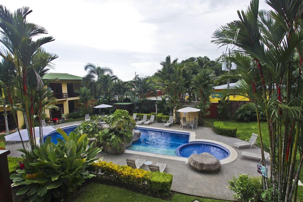 Club Del Sol Hotel Jacó Buitenkant foto